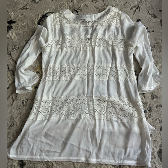BCBGMaxAzria Ivory Lace Tunic - Picture 4 of 4